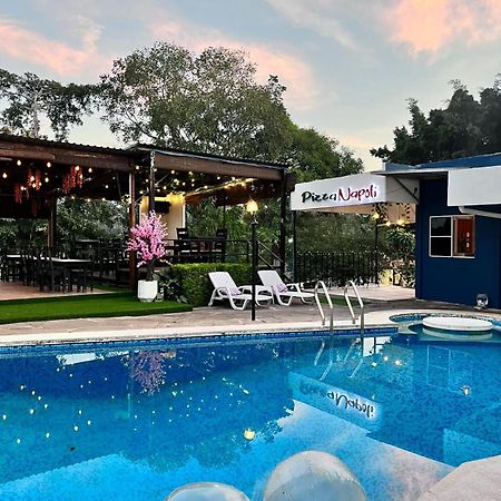 Villa Napoli Santa Ana Luaran gambar