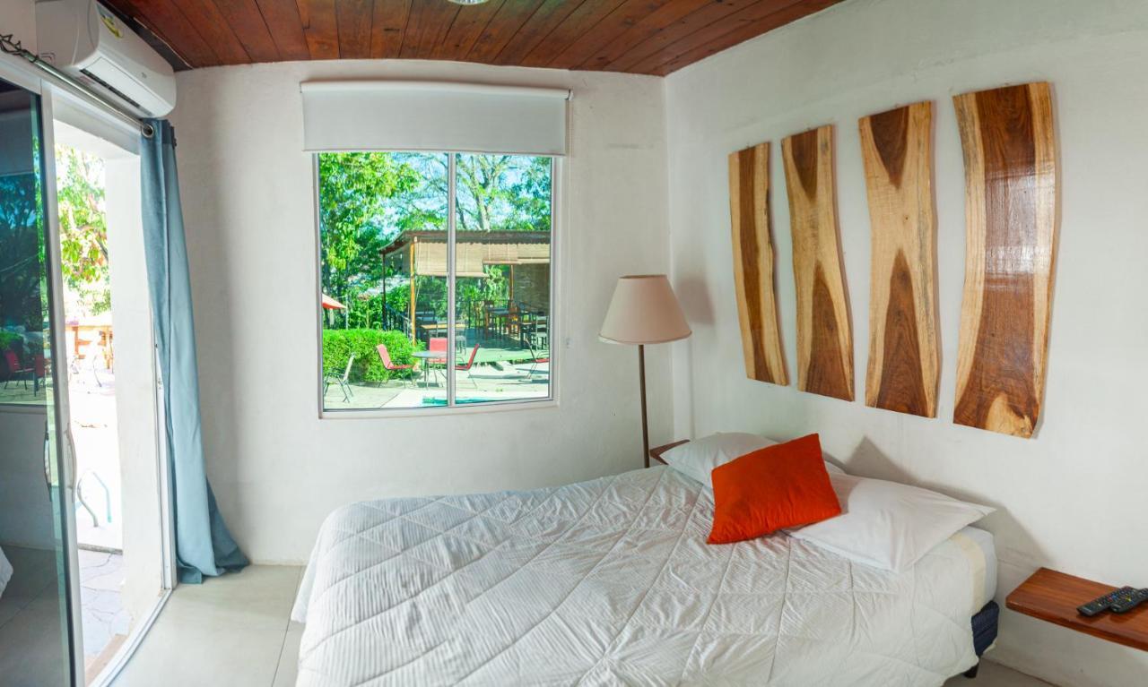 Villa Napoli Santa Ana Luaran gambar