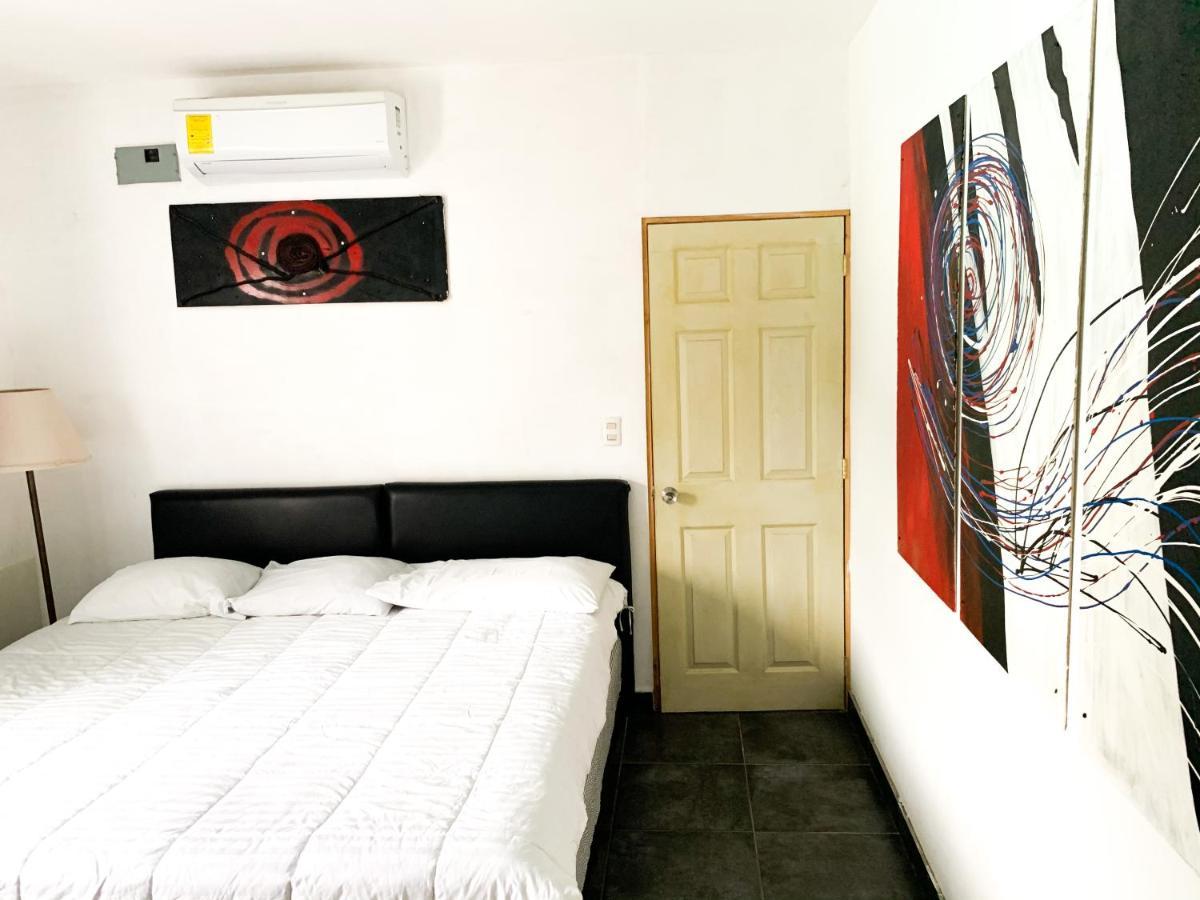 Villa Napoli Santa Ana Luaran gambar