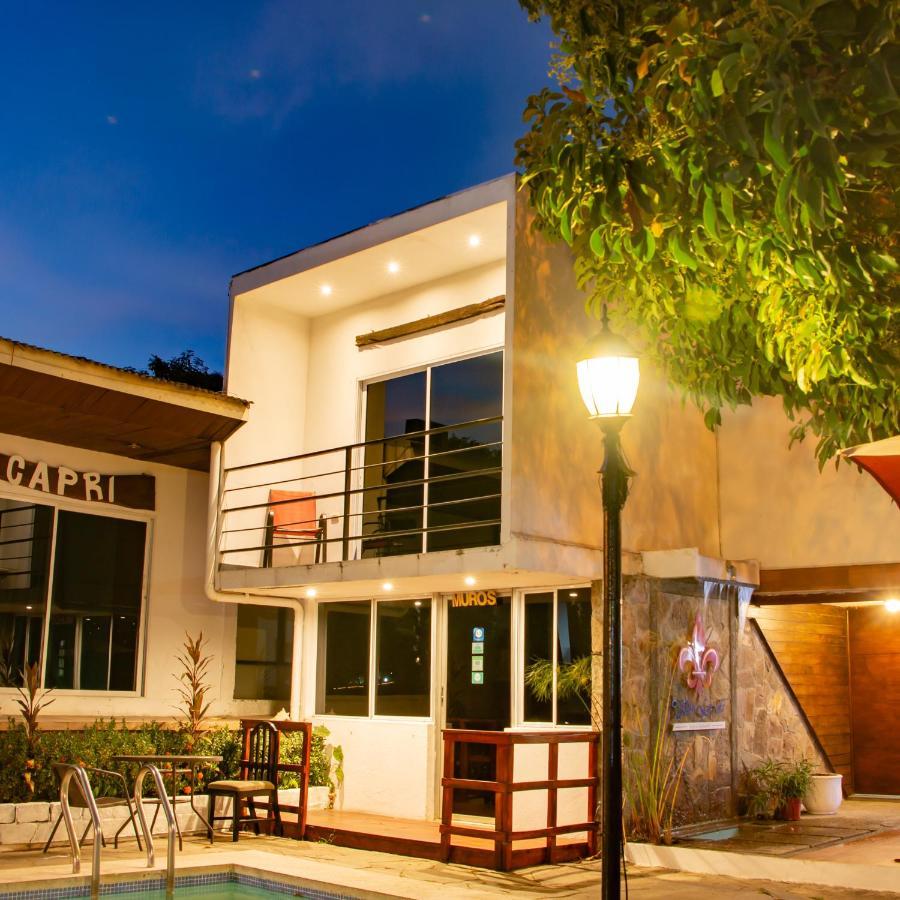 Villa Napoli Santa Ana Luaran gambar