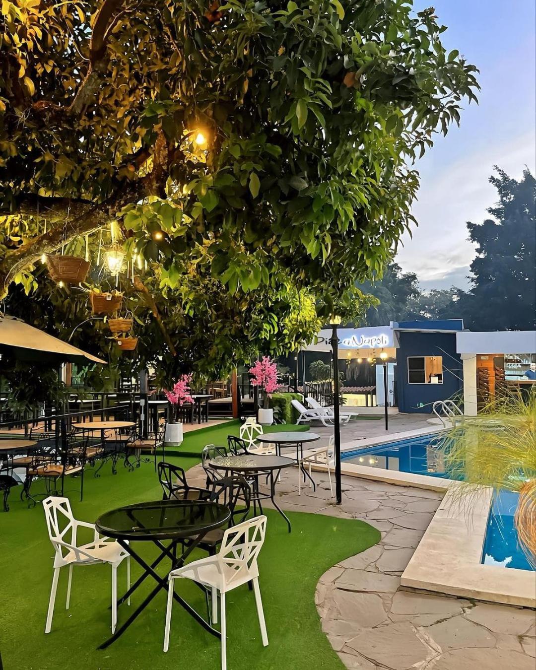 Villa Napoli Santa Ana Luaran gambar