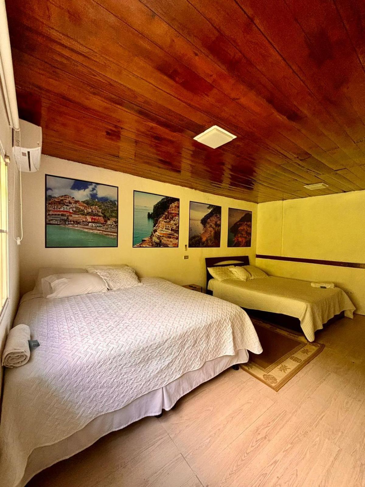 Villa Napoli Santa Ana Luaran gambar