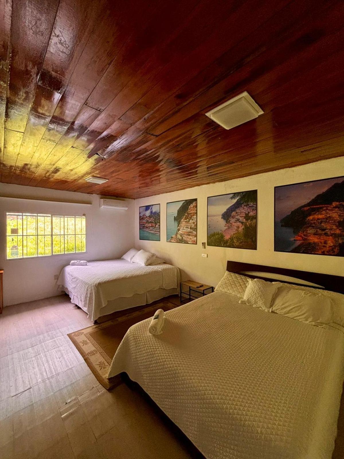 Villa Napoli Santa Ana Luaran gambar