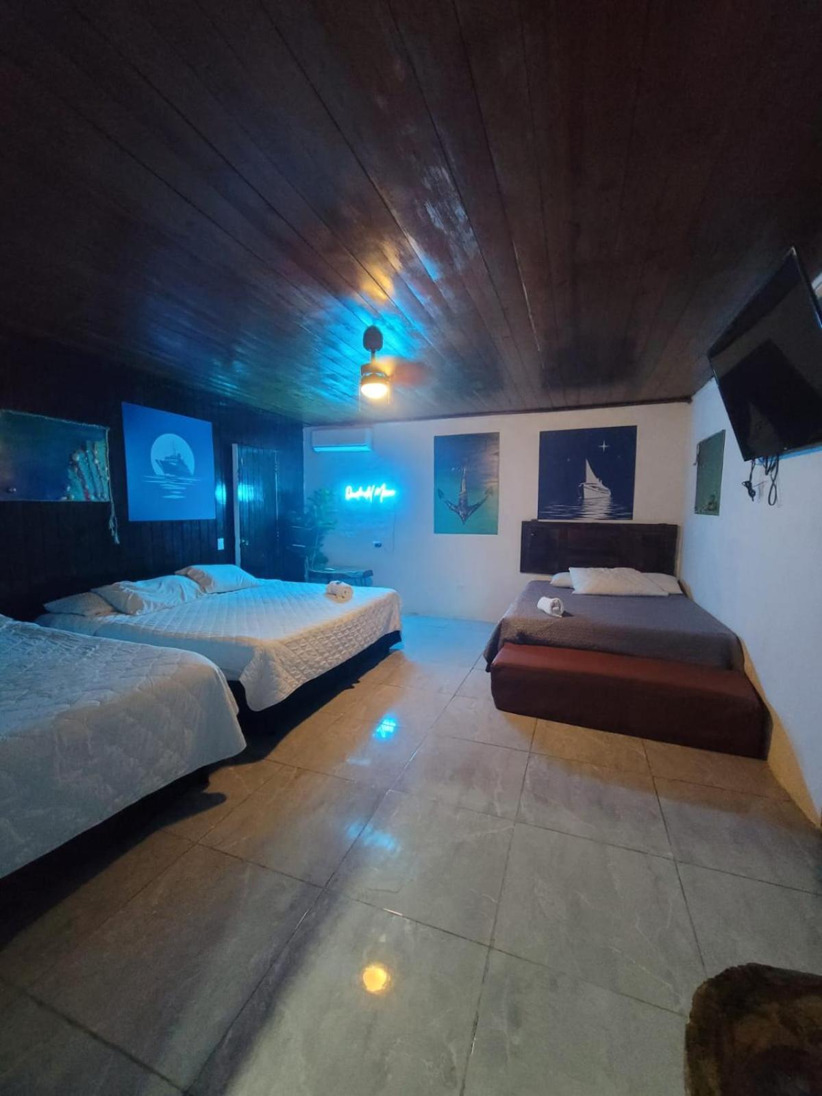 Villa Napoli Santa Ana Luaran gambar